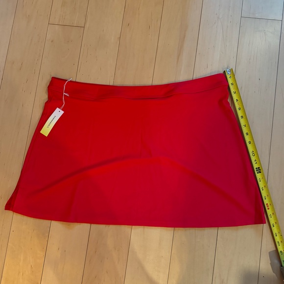NWT Lava (red) swim skirt in 1x from Summersalt - Picture 3 of 6